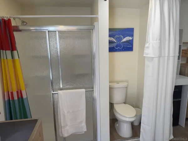 $1,995 | 4864 Riding Ridge Road, San Diego, CA 92130