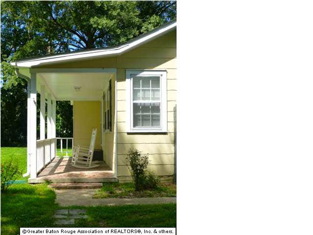 10170 Springfield Road Denham Springs, LA 70706 - Photo 2 of 30
