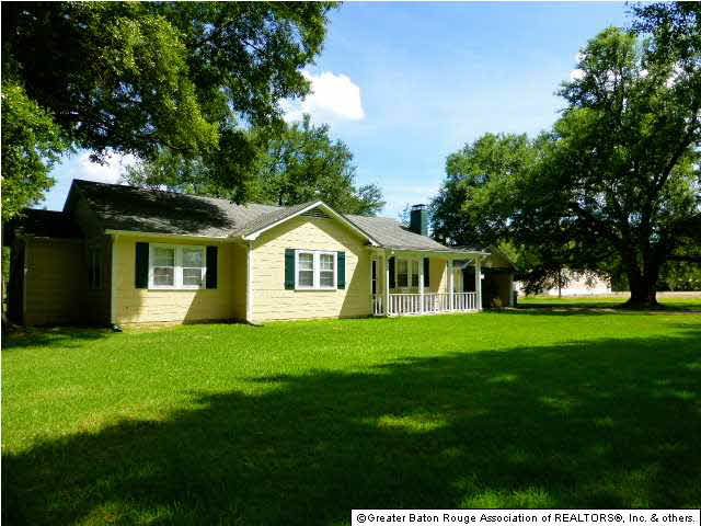 10170 Springfield Road Denham Springs, LA 70706 - Photo 8 of 30