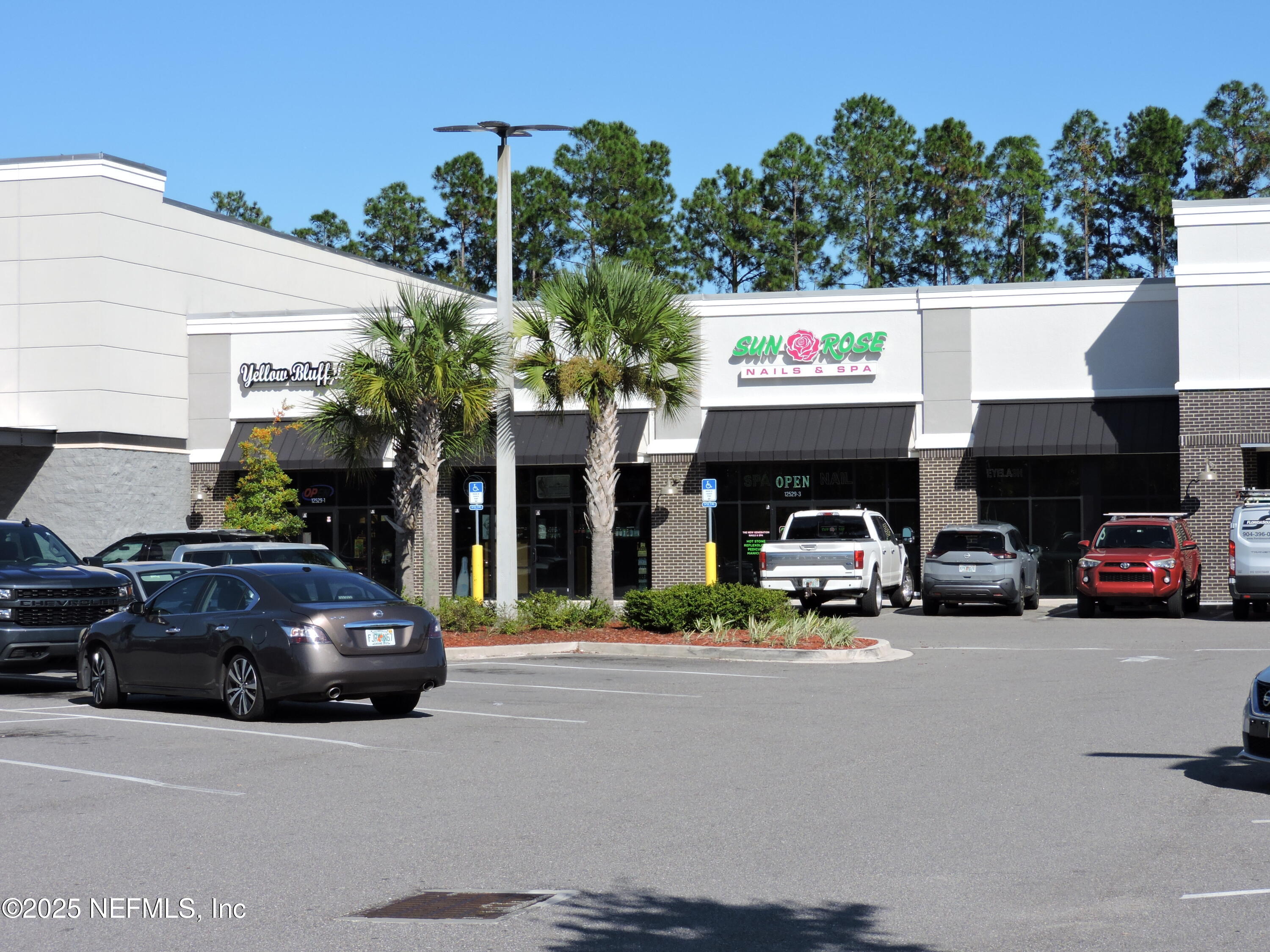 2955 New Berlin Road Jacksonville, FL 32226 - Photo 28 of 35 a car parked in front of a building