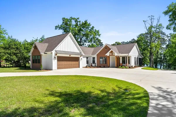 $749,900 | 2167 Calhoun Drive, Abbeville, AL 36310