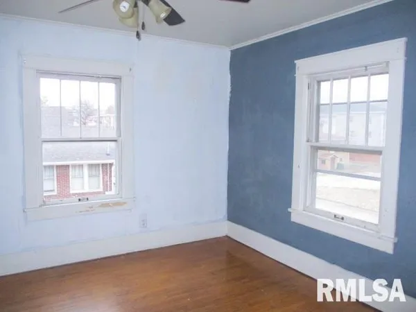 $65,000 | 324 North Charles Street, Macomb, IL 61455