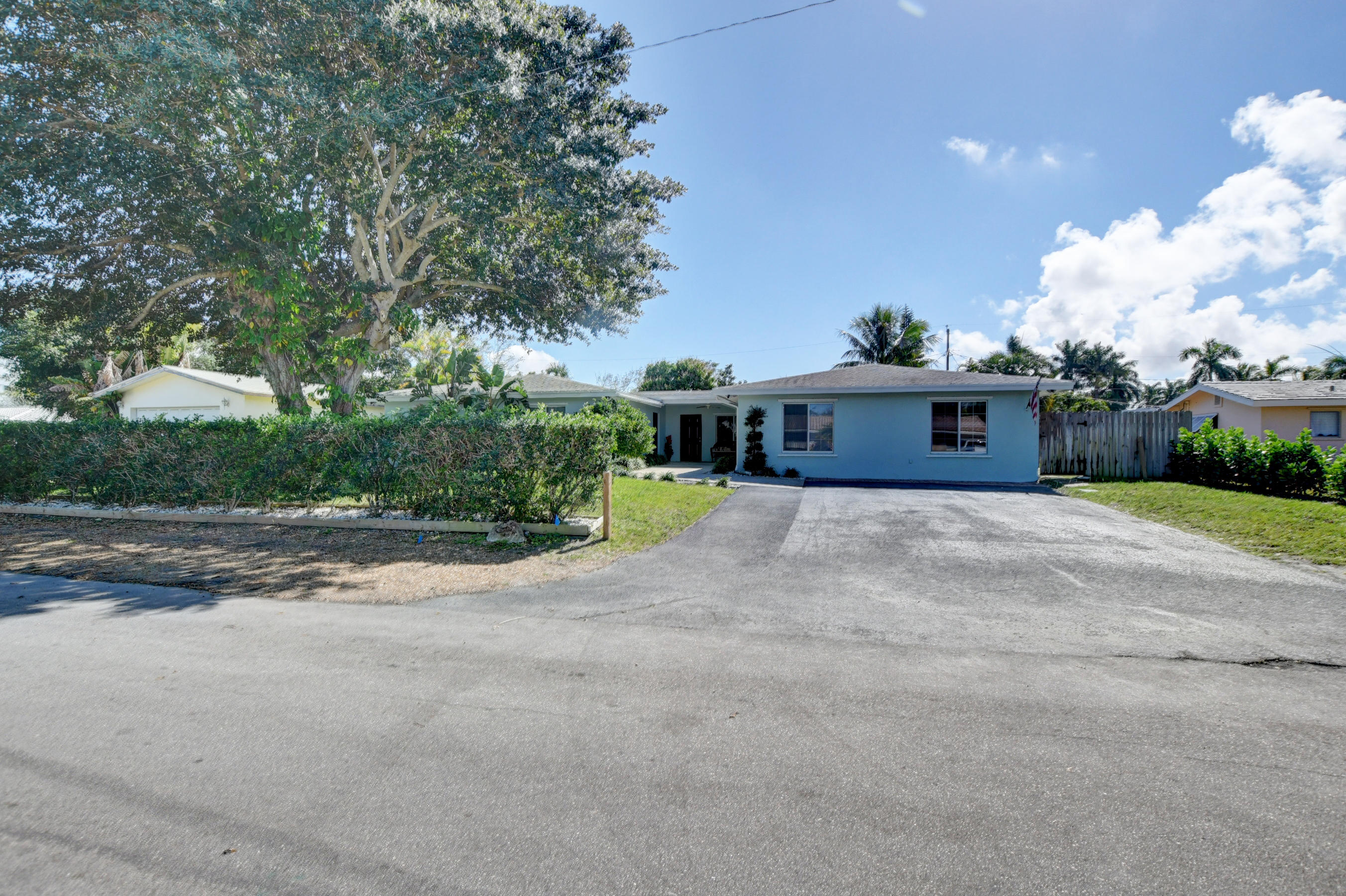 450 Northeast 37th Street Boca Raton, FL 33431 - Photo 3 of 3 Street View