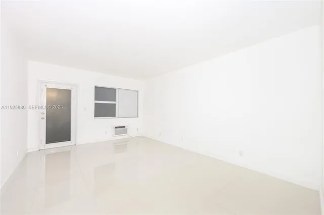 $1,500 | 6944 Byron Avenue, Unit 6, Miami Beach, FL 33141