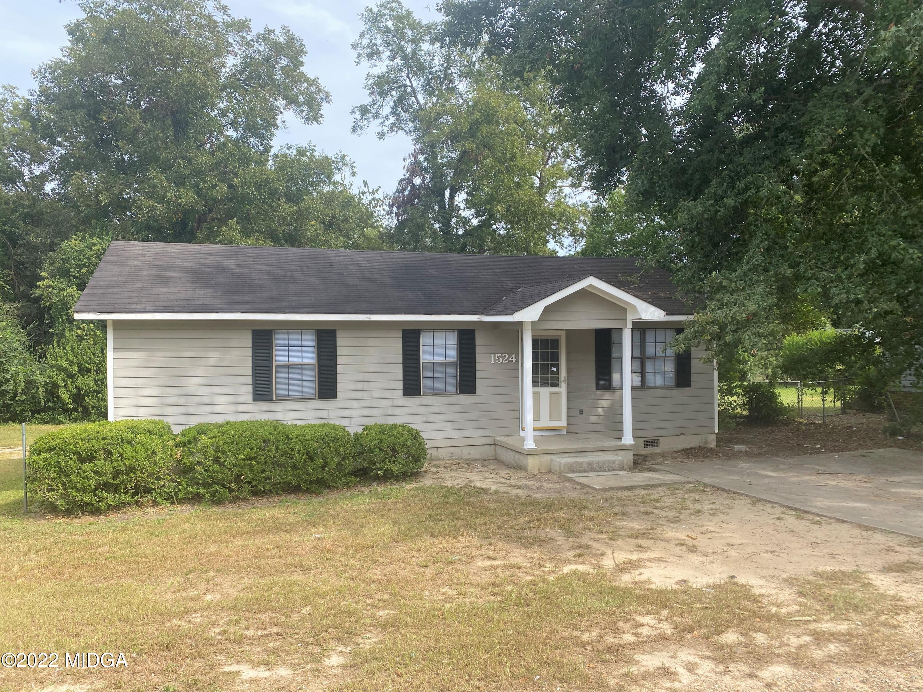 1524 Burton Avenue, Macon, GA 31204 Compass
