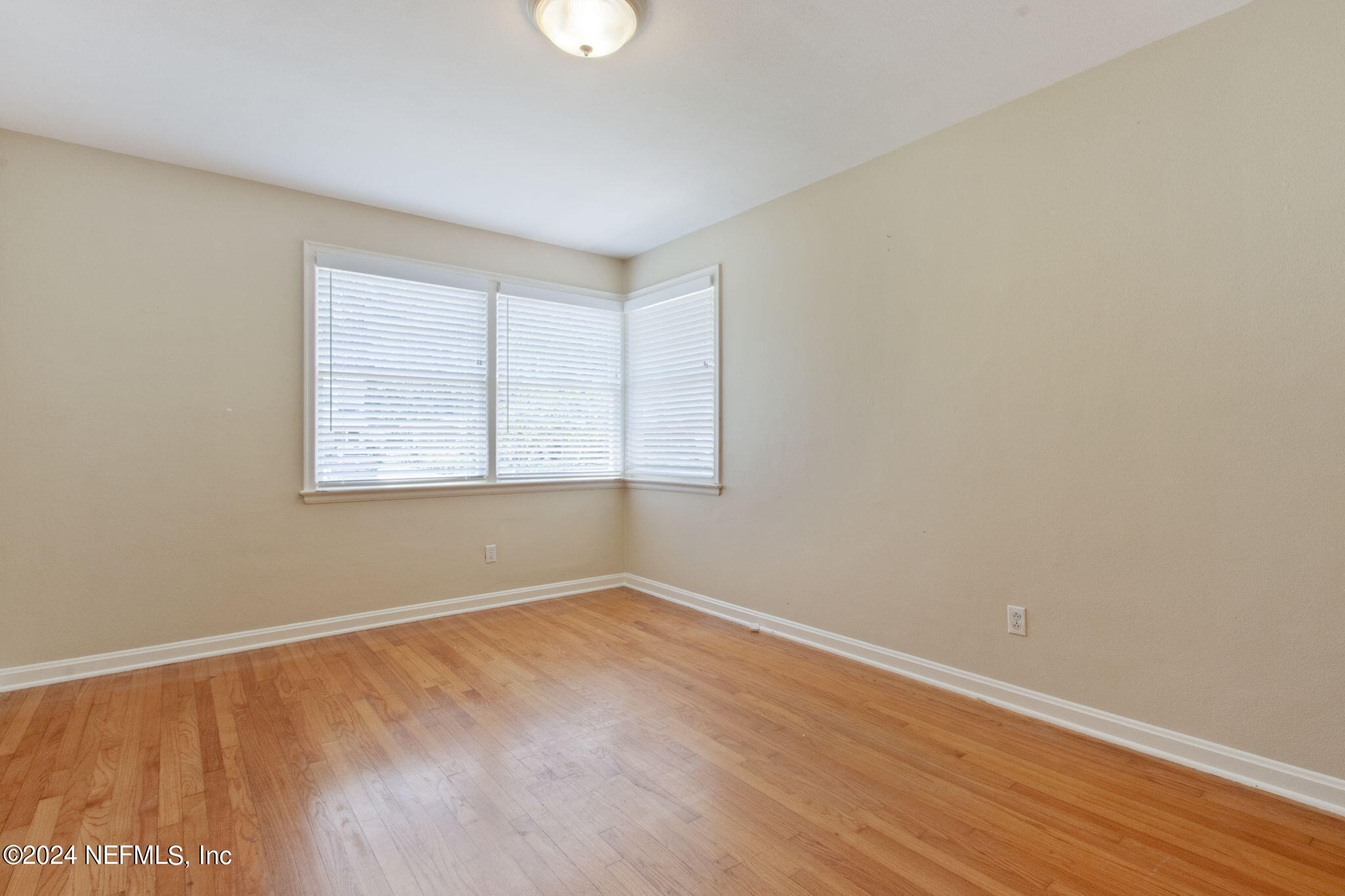 4692 Nottingham Road Jacksonville, FL 32210 - Photo 36 of 63 Bedroom 2