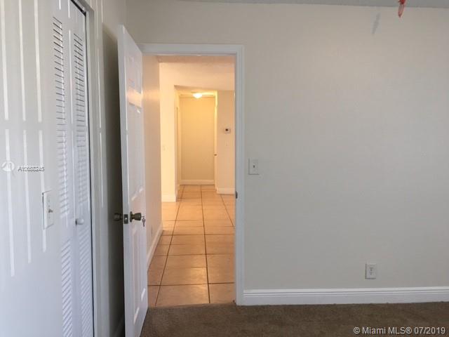9342 Southampton Place Boca Raton, FL 33434 - Photo 18 of 62 Gallery Image 18