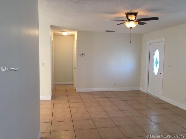 9342 Southampton Place Boca Raton, FL 33434 - Photo 19 of 62 Gallery Image 19