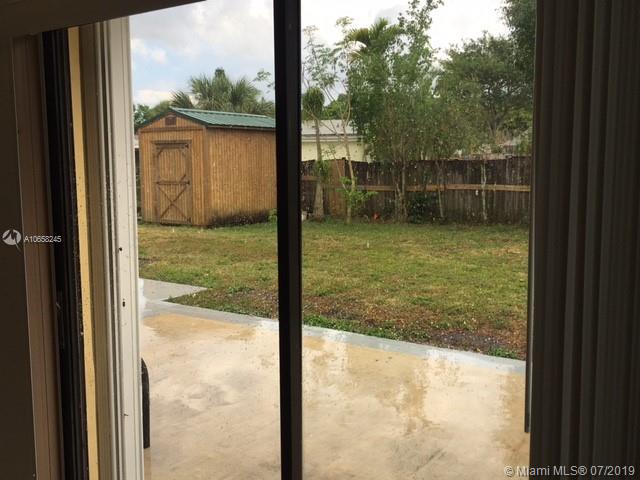 9342 Southampton Place Boca Raton, FL 33434 - Photo 29 of 62 Gallery Image 29