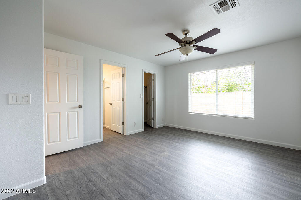 5643 West Mountain View Road Glendale, AZ 85302 - Photo 14 of 34 5643WMountainView-37