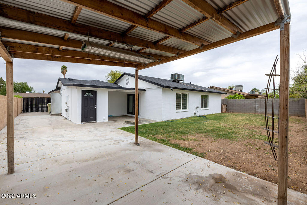 5643 West Mountain View Road Glendale, AZ 85302 - Photo 32 of 34 5643WMountainView-8