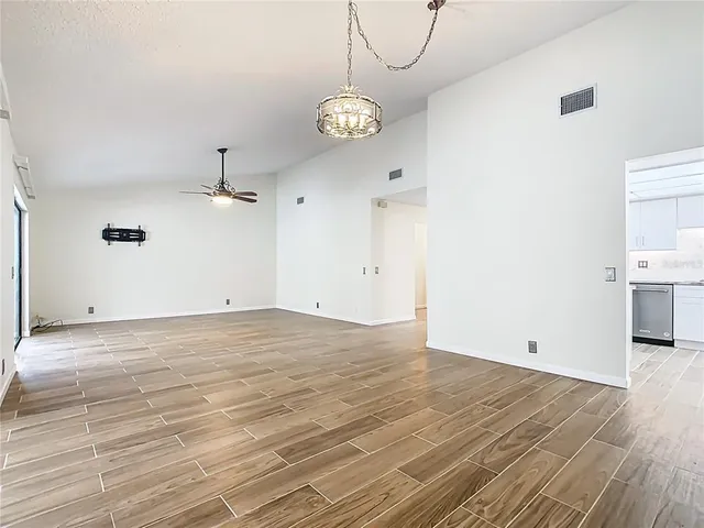 $315,500 | 560 St Andrews Road, Winter Haven, FL 33884