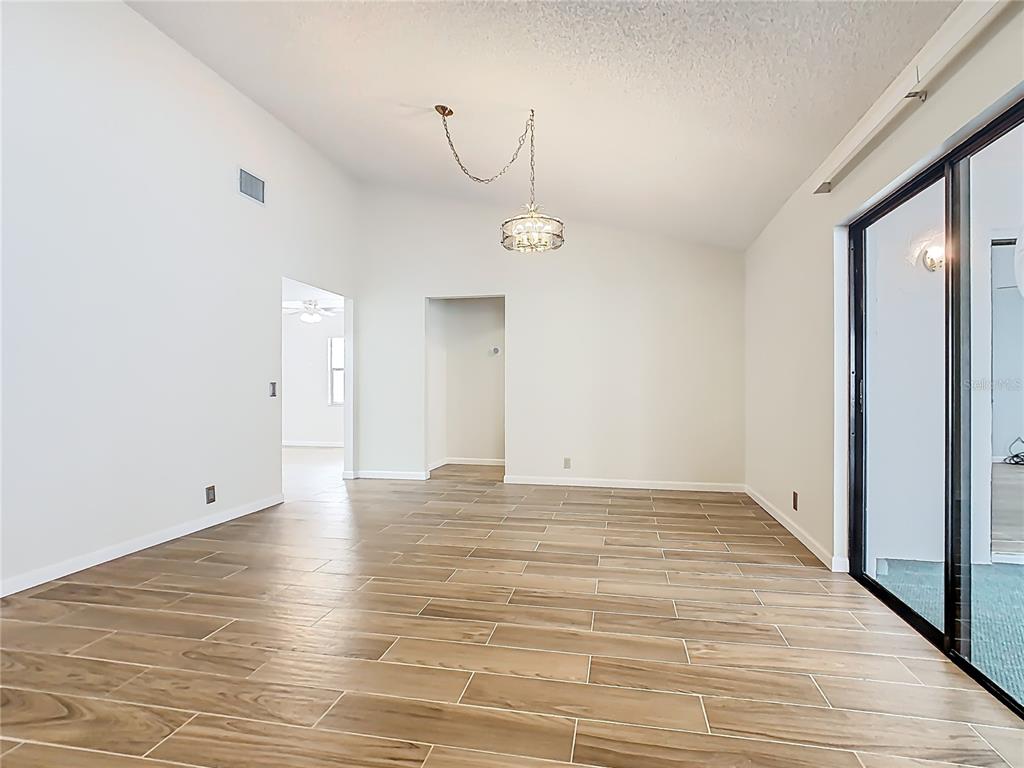 560 St Andrews Road Winter Haven, FL 33884 - Photo 16 of 54