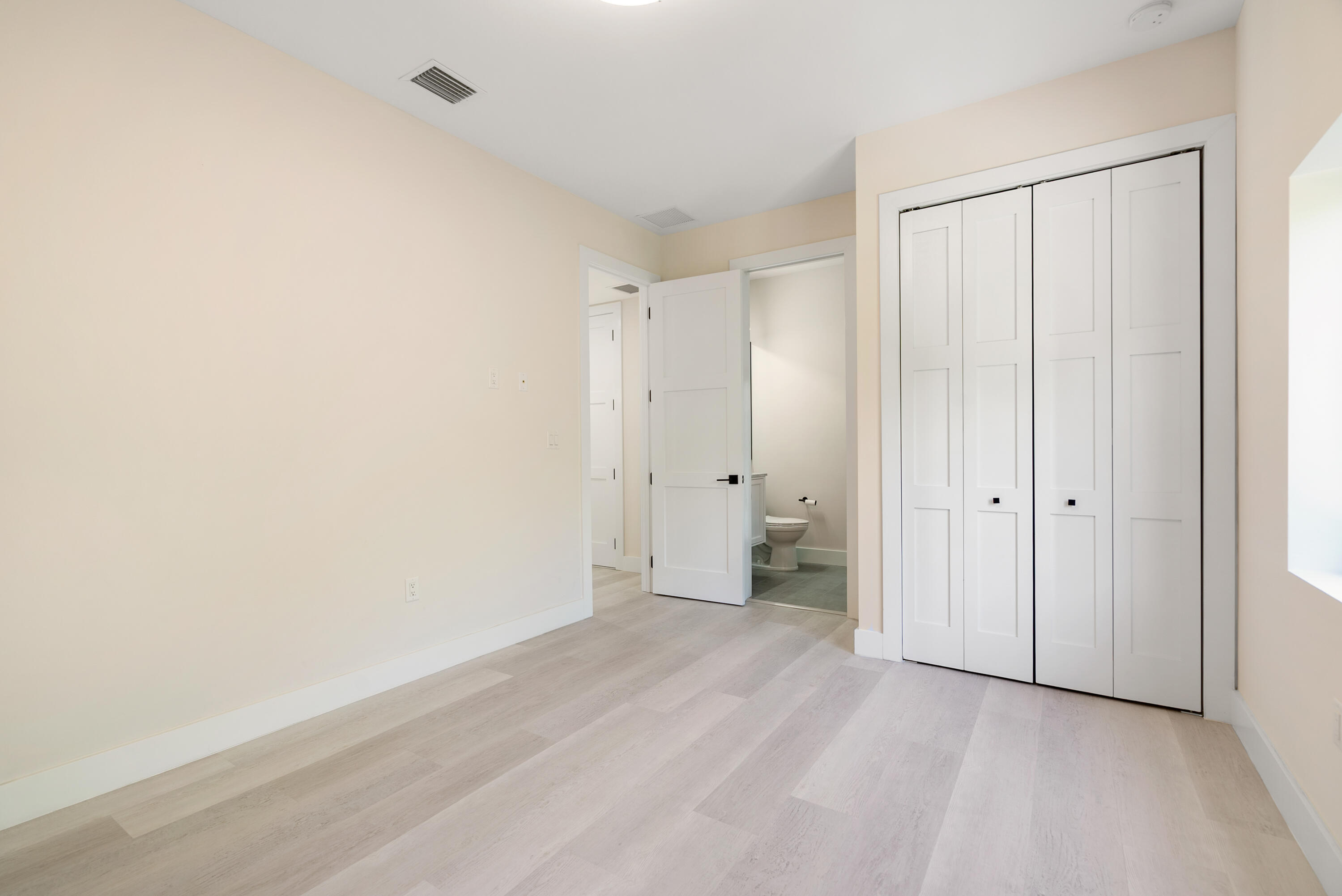 19 Coral Way Key Largo, FL 33037 - Photo 9 of 20 DSC02047