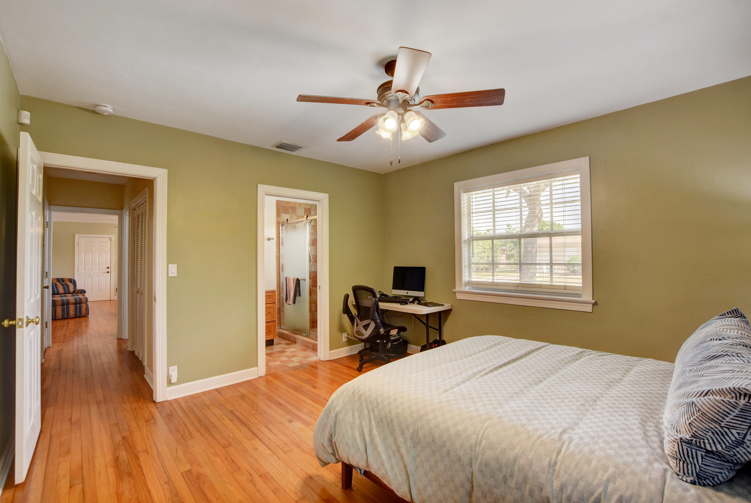 324 Edmor Road West Palm Beach, FL 33405 - Photo 20 of 26 Bedroom 1 with en suite Bath