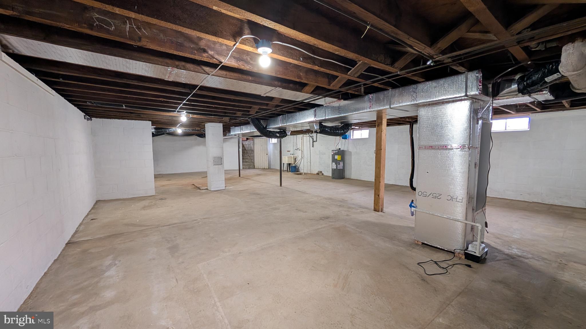 70 Hellers Church Road Leola, PA 17540 - Photo 24 of 25 a view of a room with gym equipment