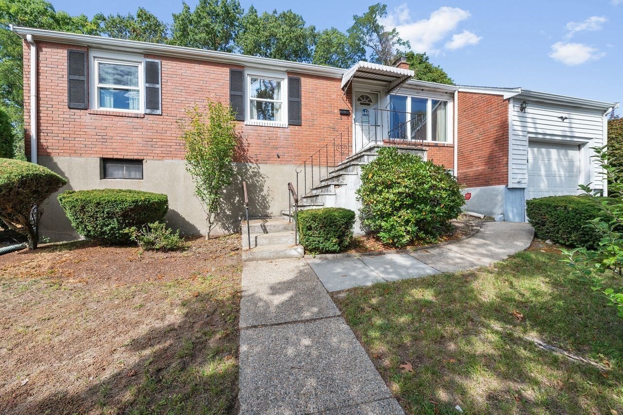 195 Temple Road Waltham, MA 02452 - Photo 1 of 33 Gallery Image 1