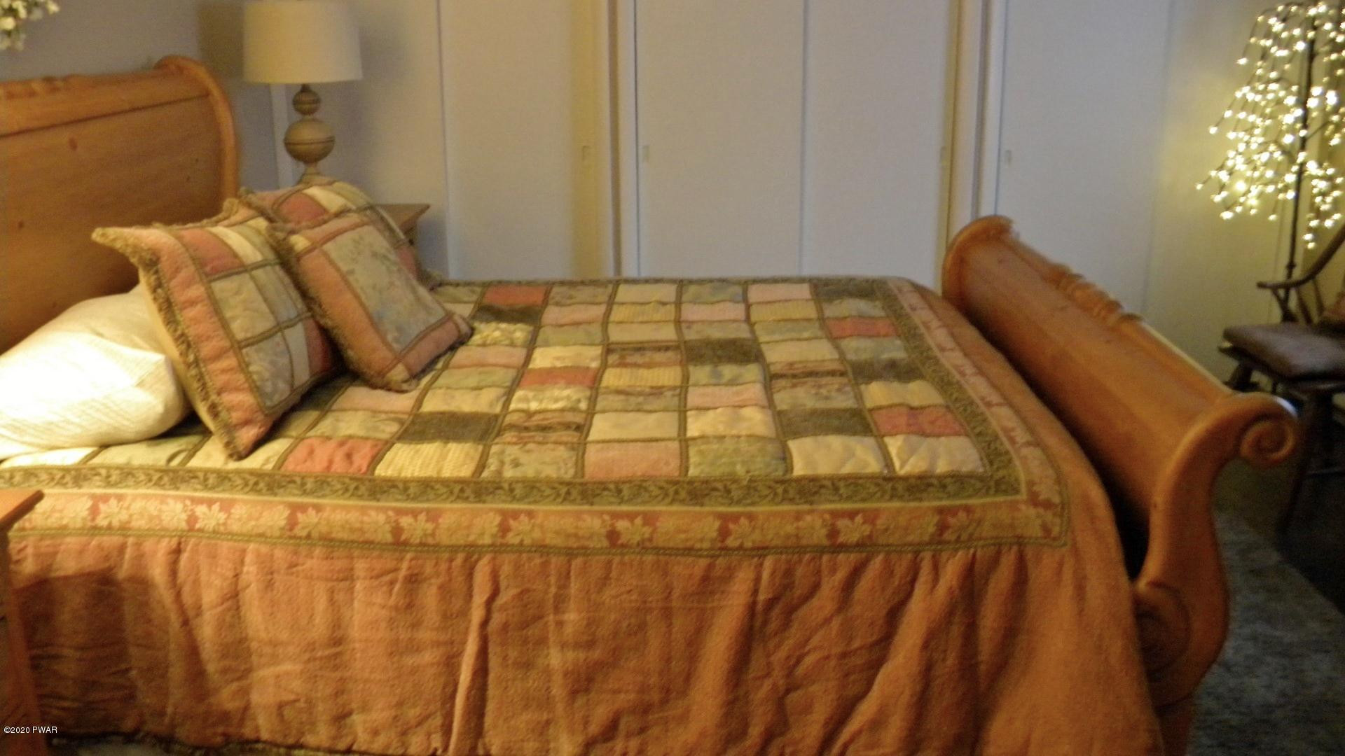 125 Pine Forest Road Greeley, PA 18425 - Photo 26 of 46 24-BEDROOM