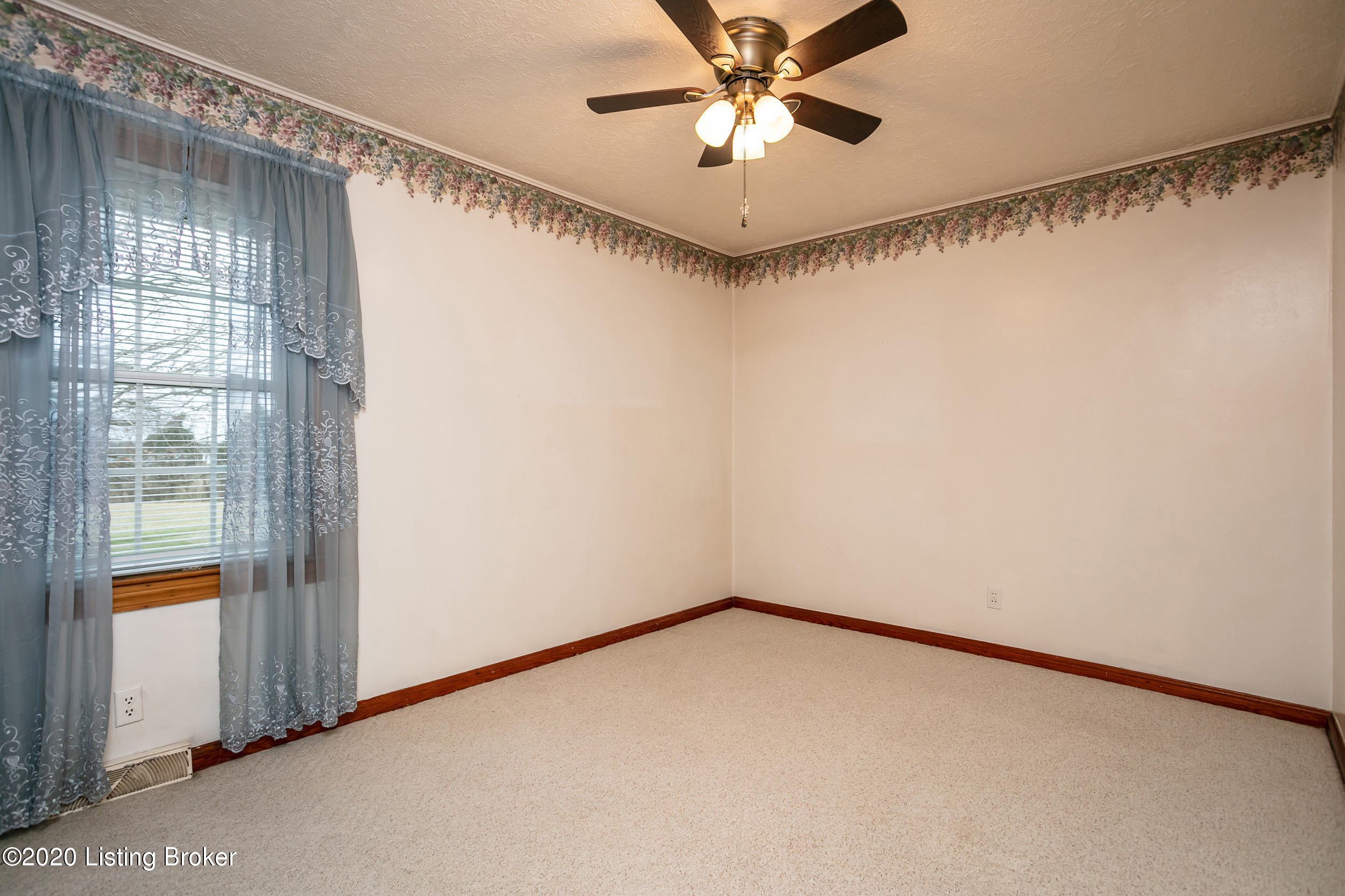 316 Highgrove Road Bloomfield, KY 40008 - Photo 20 of 31 316HighGroveRd-020