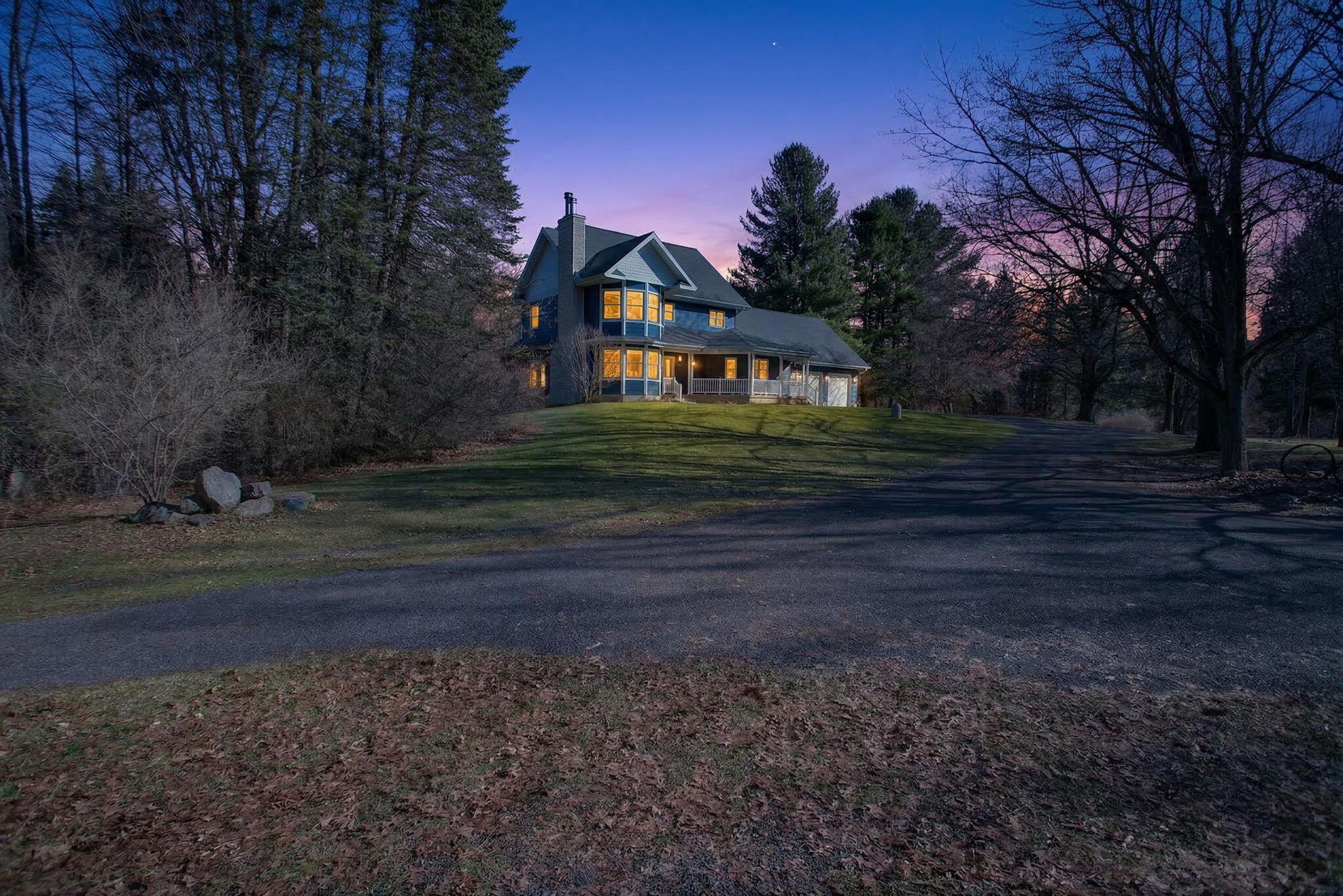 520 South Jackson Street Hanover, MI 49241 - Photo 55 of 59 55-web-or-mls-0N0A1557#twilight