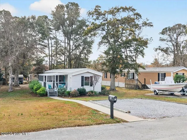 $265,000 | 820 Dogwood Drive, Sunset Beach, NC 28468