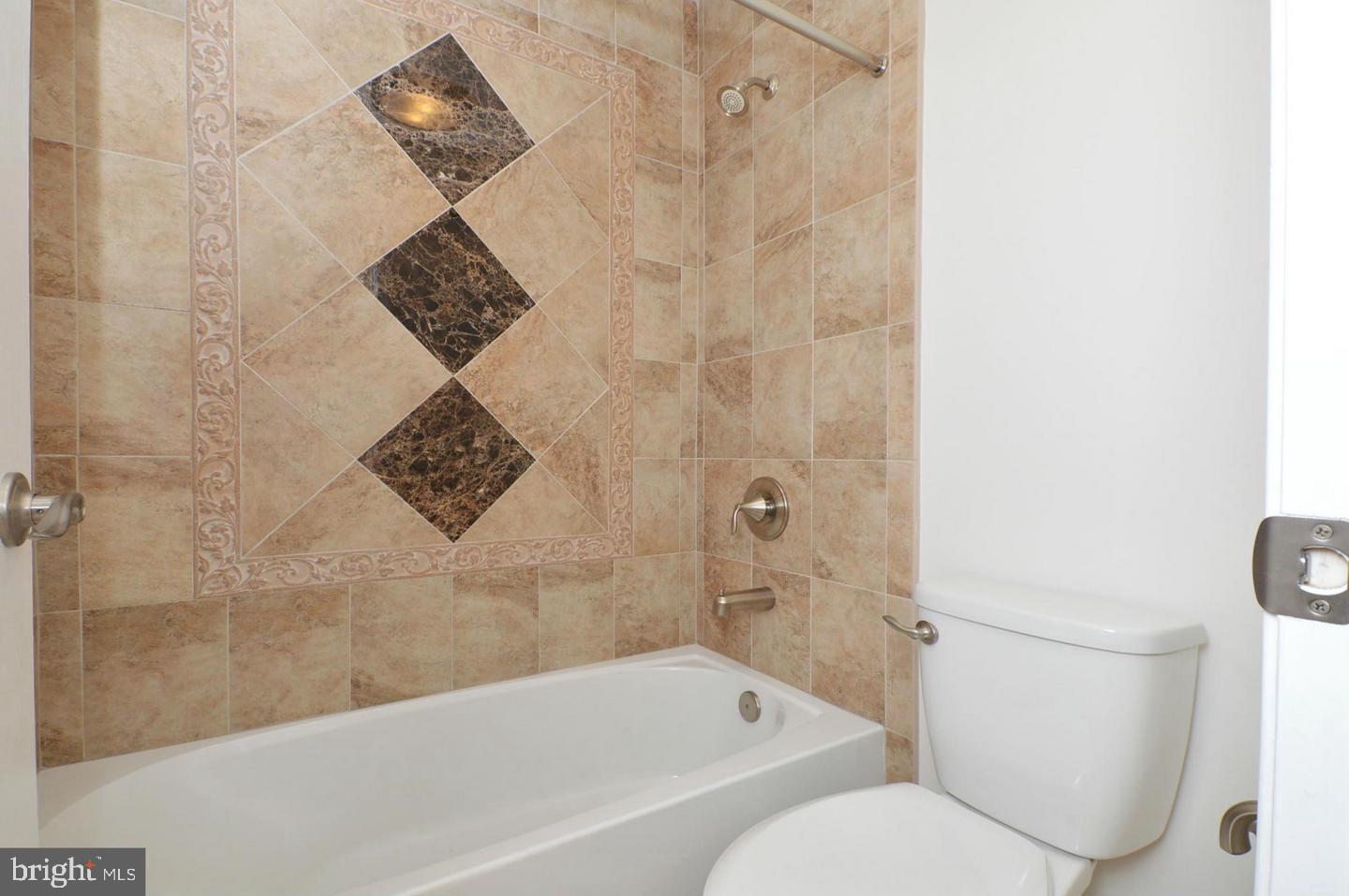 8613 Falls Run Road, Unit B Ellicott City, MD 21043 - Photo 18 of 25 Master bath