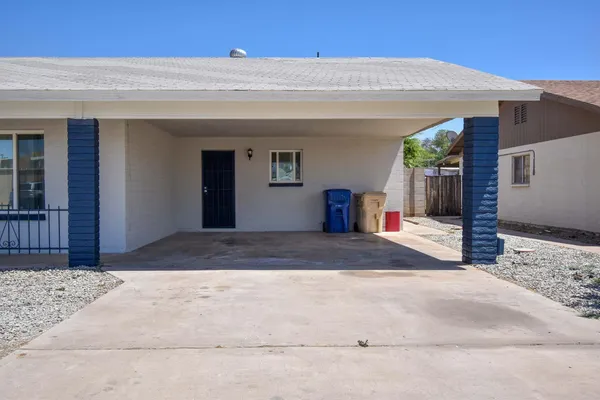 $1,500 | 6819 North 64th Avenue, Glendale, AZ 85301