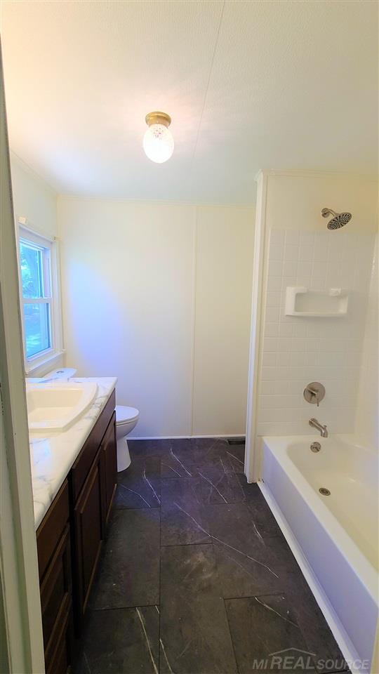 4566 Main Applegate, MI 48401 - Photo 12 of 17