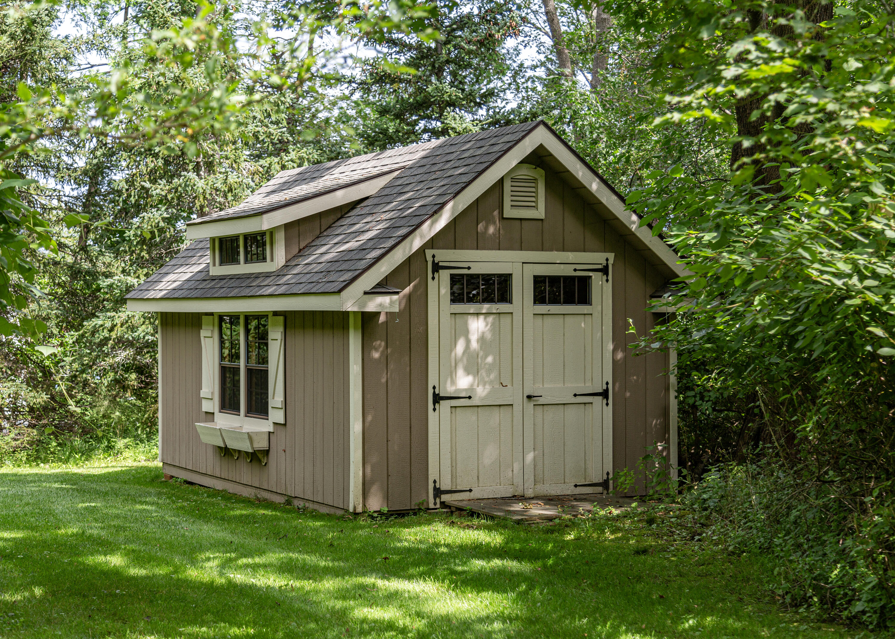 117 West Street Bar Harbor, ME 04609 - Photo 25 of 31 117-West-Street-Exterior-15