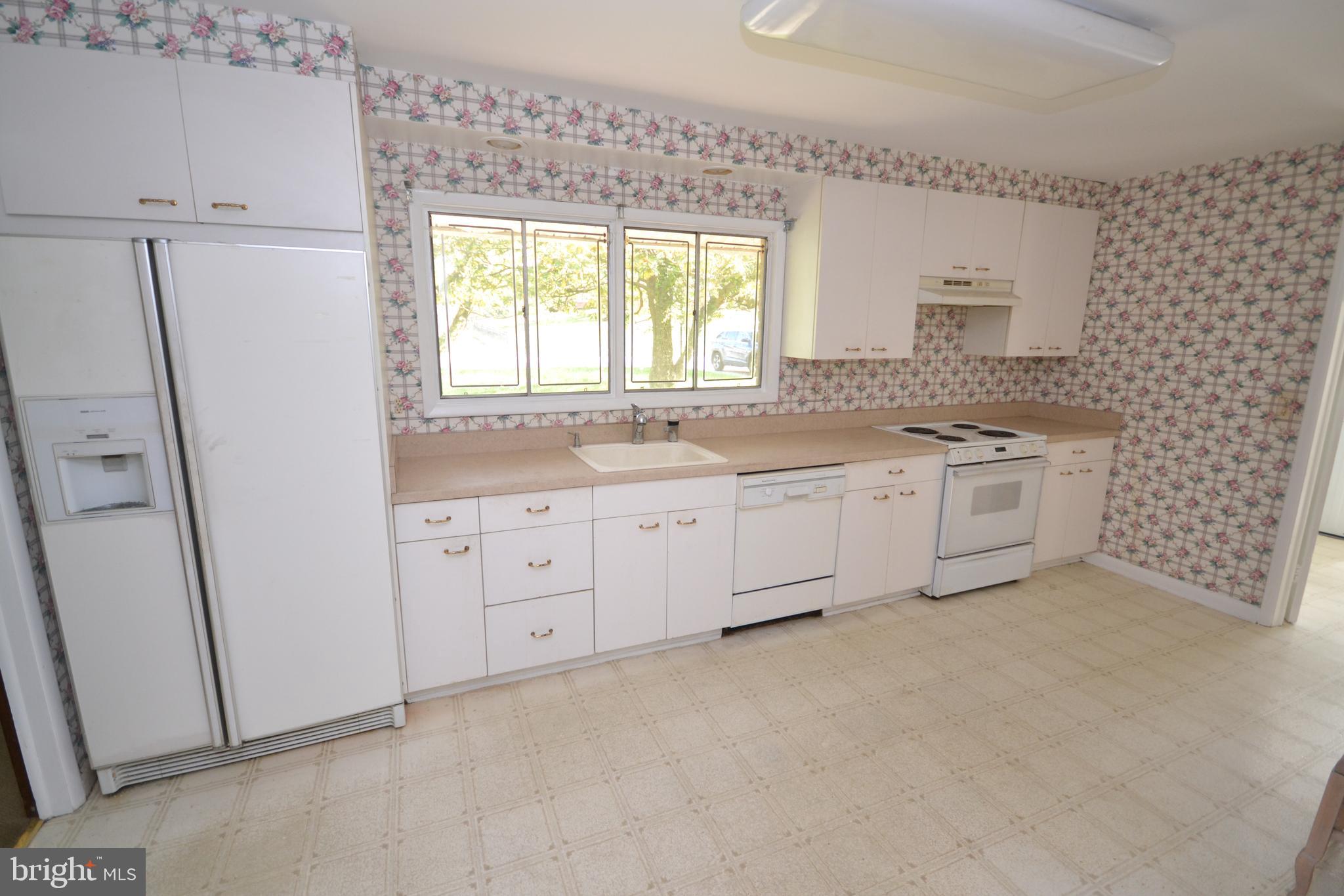 3400 Midfield Road Pikesville, MD 21208 - Photo 3 of 18 Gallery Image 3