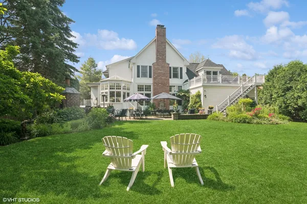 $2,150,000 | 300 East Euclid Avenue, Arlington Heights, IL 60004