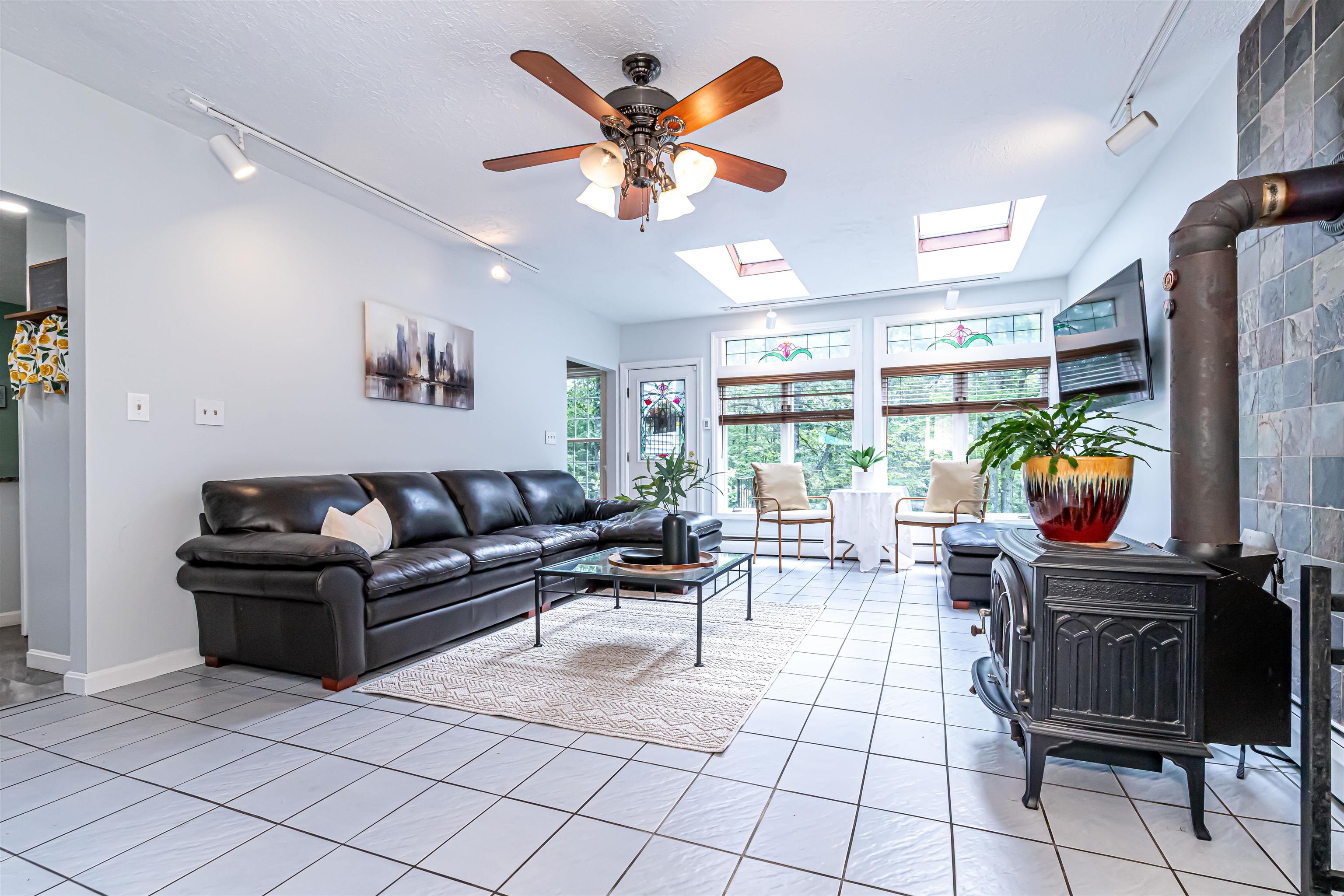 70 Governor Dinsmore Road Windham, NH 03087 - Photo 14 of 35