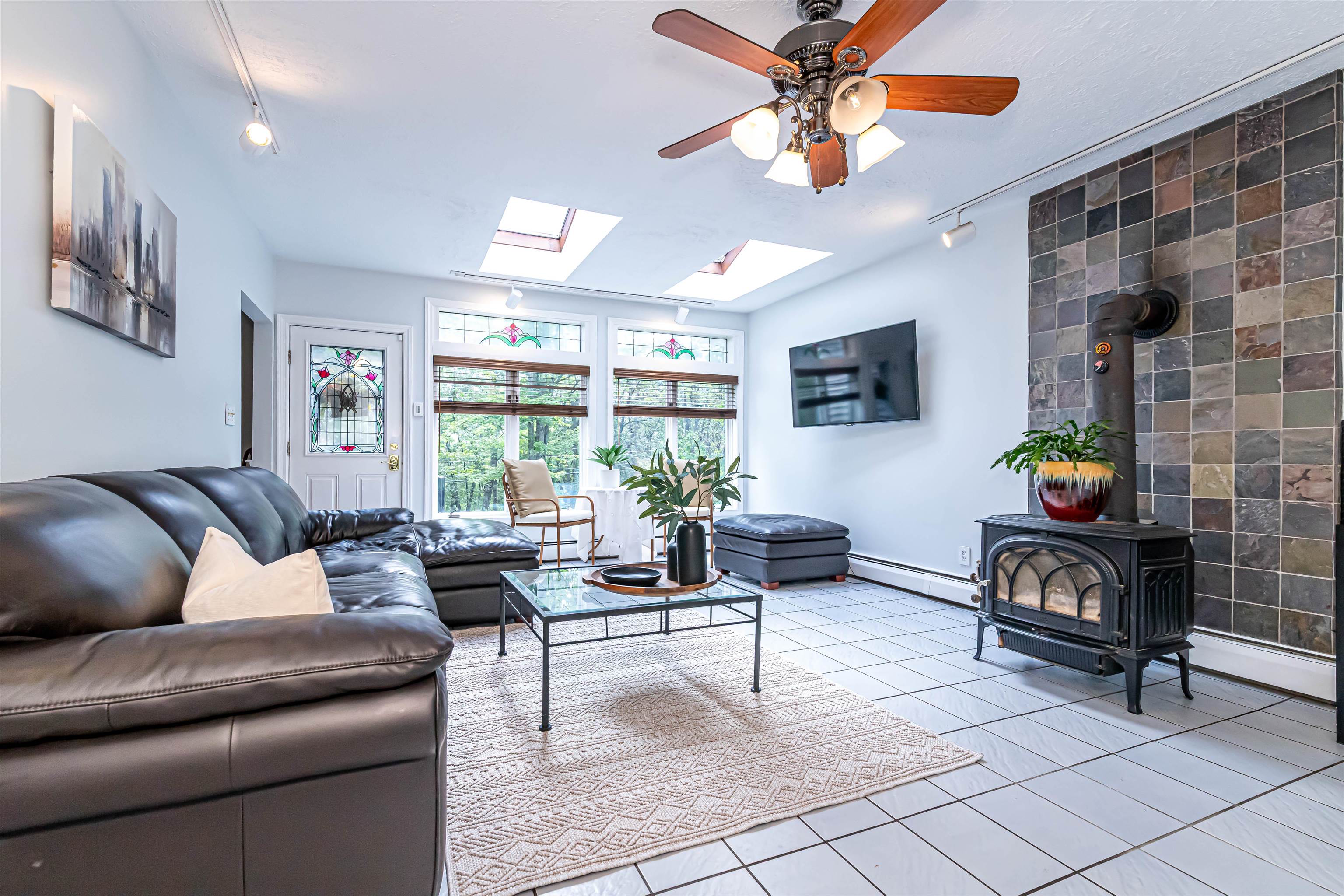 70 Governor Dinsmore Road Windham, NH 03087 - Photo 15 of 35