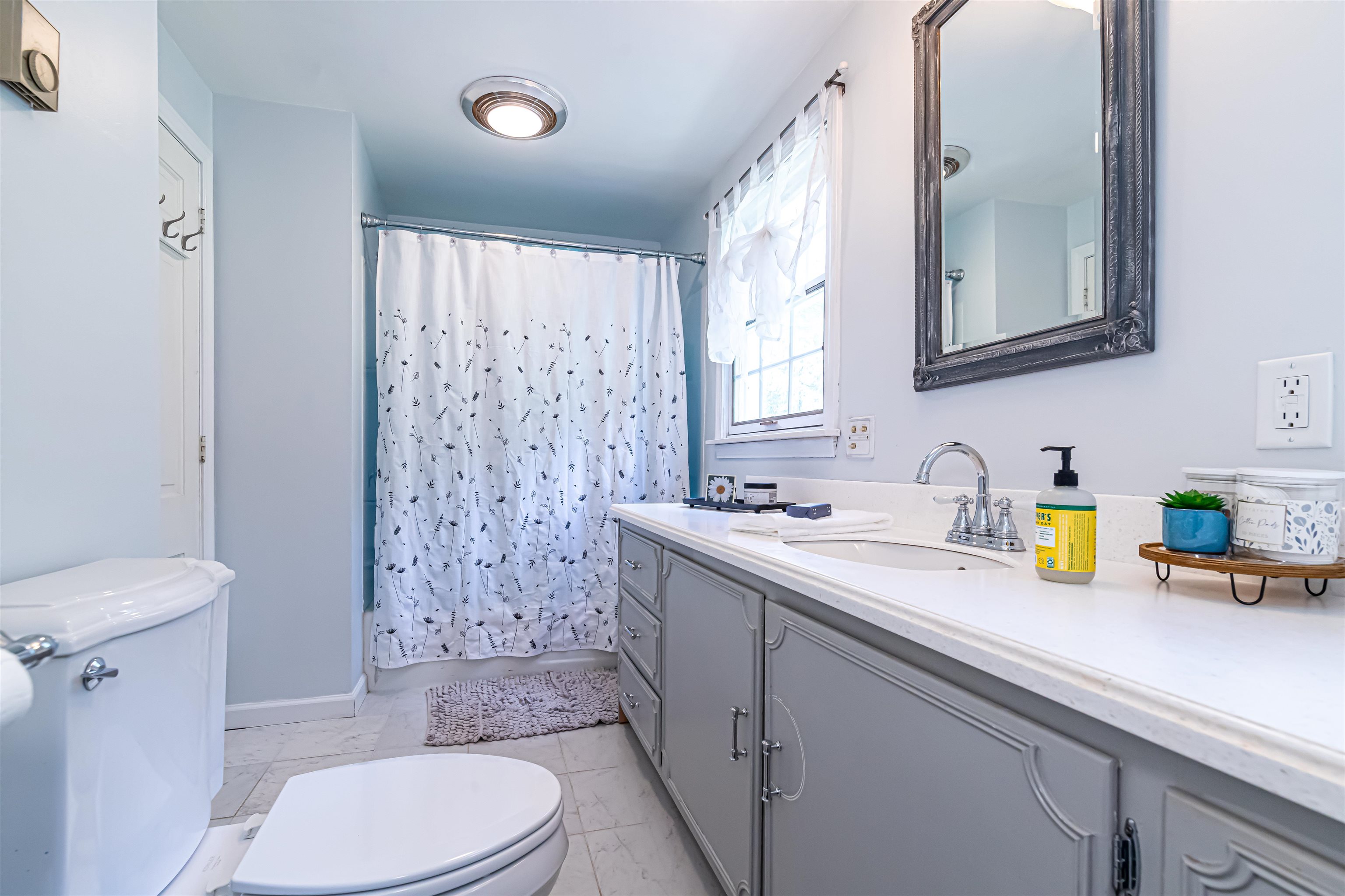 70 Governor Dinsmore Road Windham, NH 03087 - Photo 17 of 35