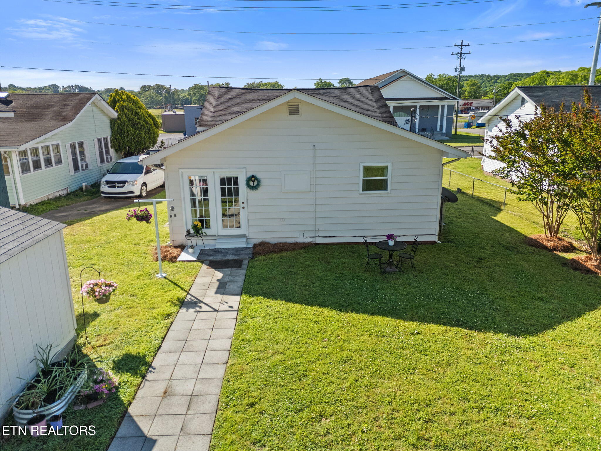 902 Fowler Street Clinton, TN 37716 - Photo 26 of 26 5-web-or-mls-902 Fowler--25