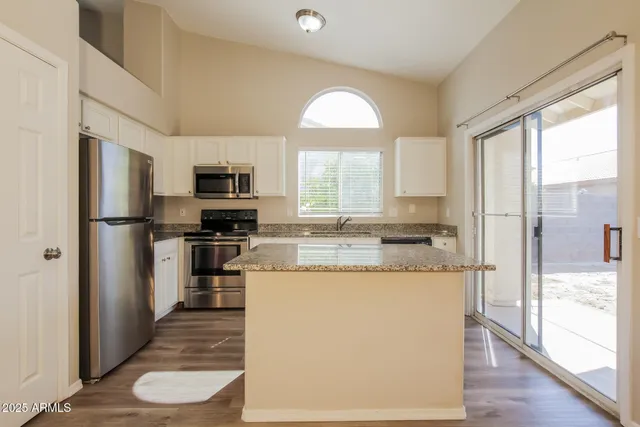 $2,275 | 1743 East Constitution Drive, Chandler, AZ 85225