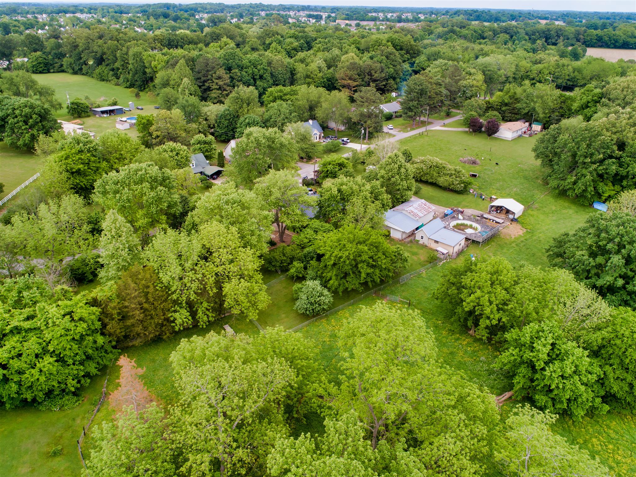 800 Hadley Road Clarksville, TN 37042 - Photo 3 of 17 a view of a lake with a house