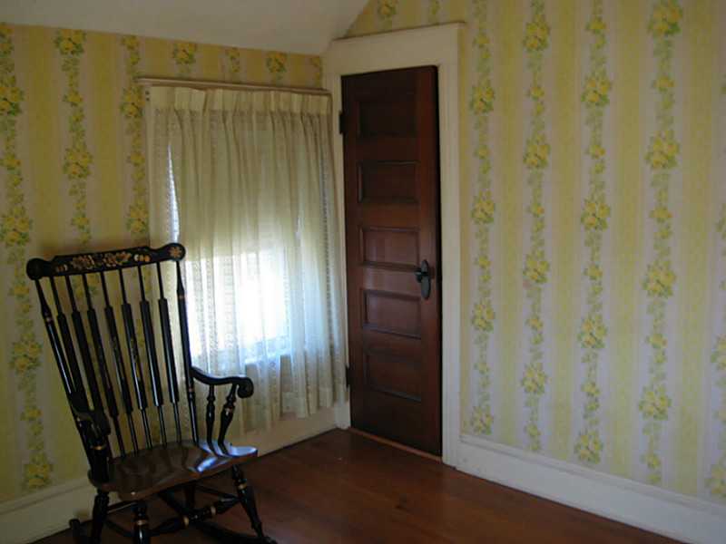 173 Power Road Pawtucket, RI 02860 - Photo 18 of 21 Bedroom.
