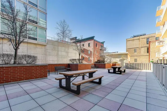 $3,450 | 1001 West Madison Street, Unit 704, Chicago, IL 60607