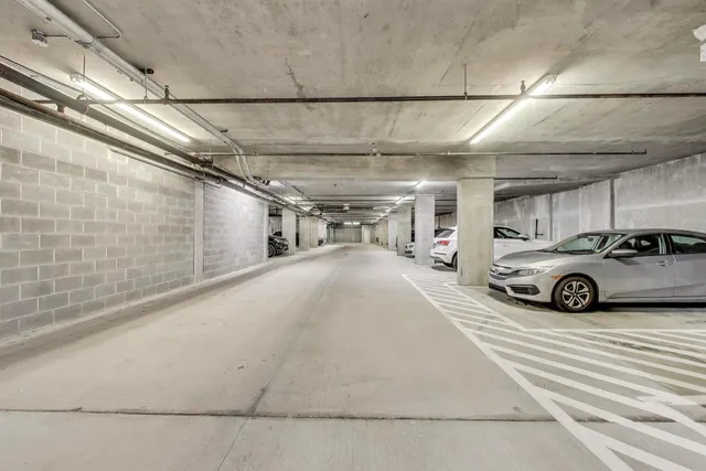 $3,450 | 1001 West Madison Street, Unit 704, Chicago, IL 60607