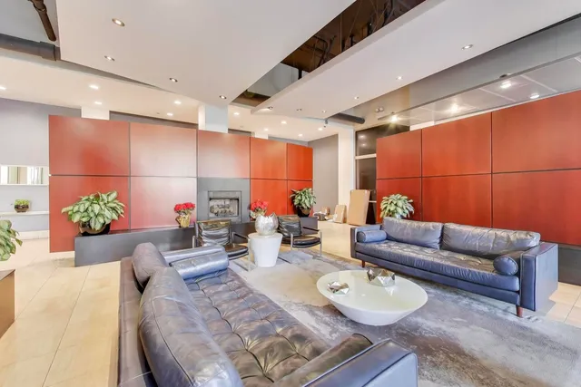 $3,450 | 1001 West Madison Street, Unit 704, Chicago, IL 60607