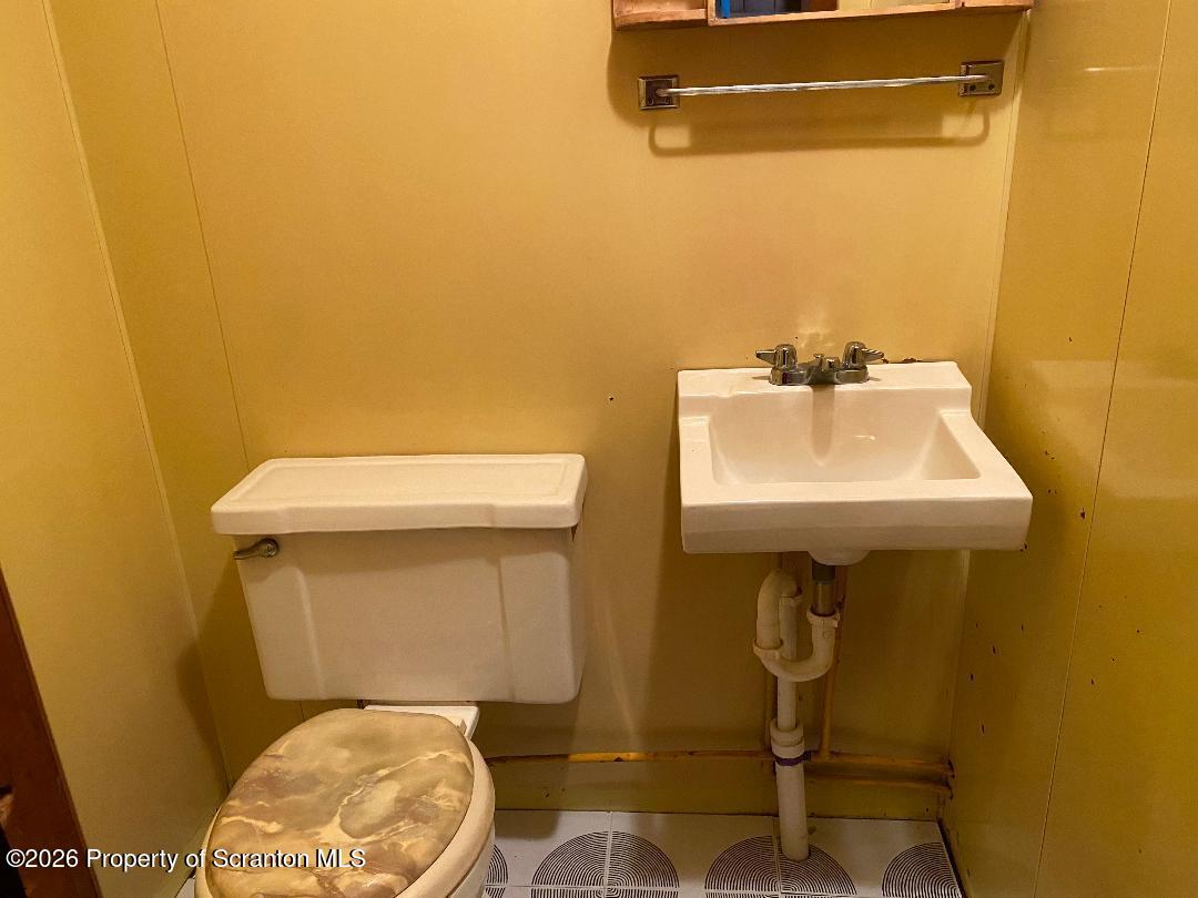 48 Indian Spring Road Tunkhannock, PA 18657 - Photo 17 of 22 Half Bath