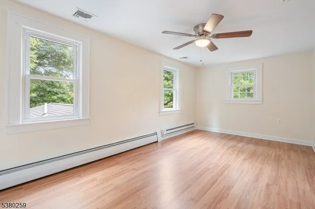 $1,800 | 29 Walnut Street, Unit 2, Sussex, NJ 07461