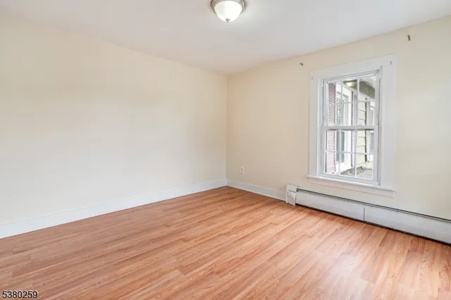 $1,800 | 29 Walnut Street, Unit 2, Sussex, NJ 07461