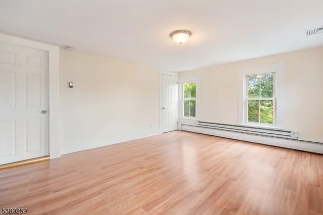 $1,800 | 29 Walnut Street, Unit 2, Sussex, NJ 07461