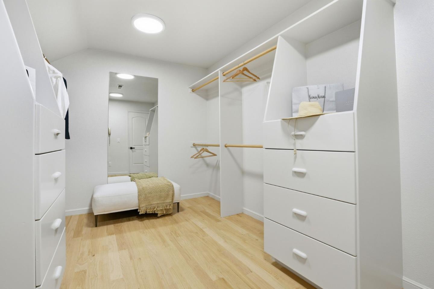 208 Stanford Avenue Menlo Park, CA 94025 - Photo 38 of 51