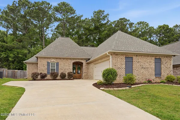 $339,500 | 207 Magnolia Pl Cove, Brandon, MS 39047