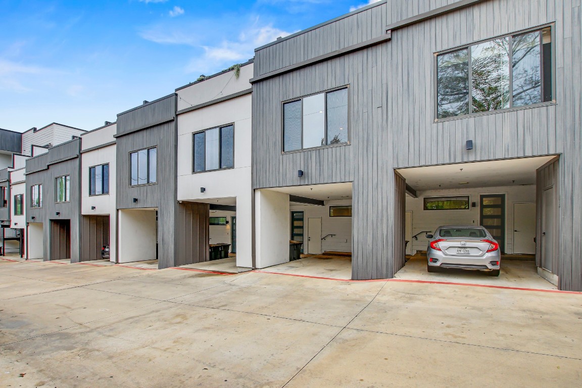 2804 South 1st Street, Unit 1108 Austin, TX 78704 - Photo 32 of 40 a car parked in front of a building