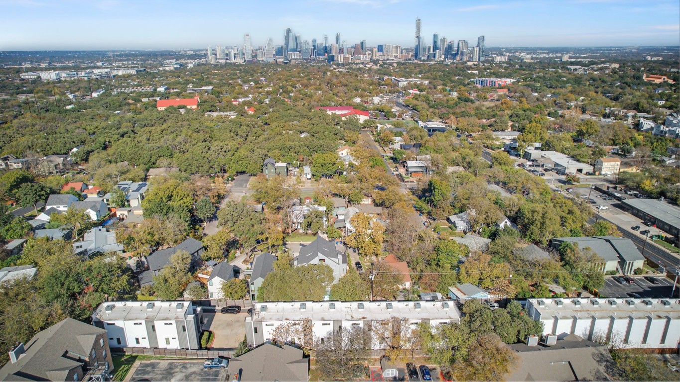 2804 South 1st Street, Unit 1108 Austin, TX 78704 - Photo 36 of 40 an aerial view of a city