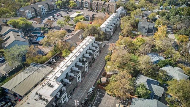 $480,000 | 2804 South 1st Street, Unit 1108, Austin, TX 78704